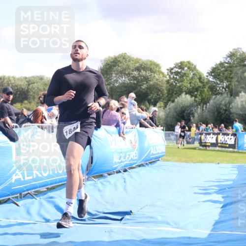 25.08.2024 - Elbe Triathlon Hamburg H.Heesch http://msf.ph/oto/6886451 25.08.2024 11:26:33 Ziel 601, 680, 723, 1846 meine-sportfotos.de