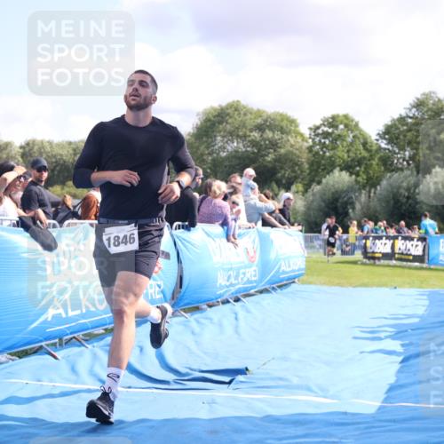 25.08.2024 - Elbe Triathlon Hamburg H.Heesch http://msf.ph/oto/6886455 25.08.2024 11:26:34 Ziel 601, 680, 723, 1846 meine-sportfotos.de