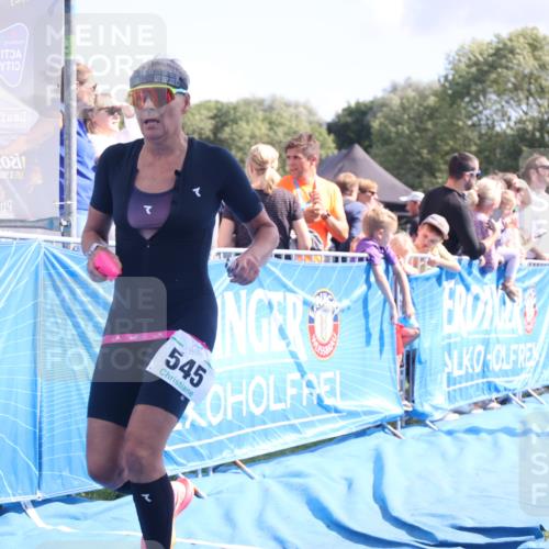 25.08.2024 - Elbe Triathlon Hamburg H.Heesch http://msf.ph/oto/6886479 25.08.2024 11:34:09 Ziel 545, 604, 670, 671, 772 meine-sportfotos.de