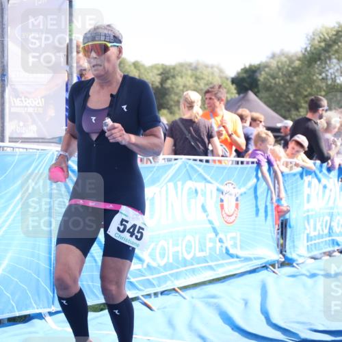 25.08.2024 - Elbe Triathlon Hamburg H.Heesch http://msf.ph/oto/6886483 25.08.2024 11:34:09 Ziel 545, 604, 670, 671, 772 meine-sportfotos.de