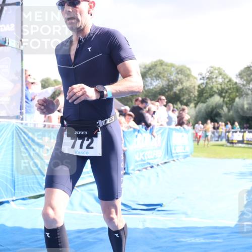 25.08.2024 - Elbe Triathlon Hamburg H.Heesch http://msf.ph/oto/6886513 25.08.2024 11:34:11 Ziel 545, 604, 670, 671, 683, 772 meine-sportfotos.de