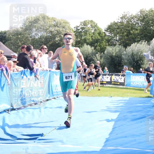 25.08.2024 - Elbe Triathlon Hamburg H.Heesch http://msf.ph/oto/6886528 25.08.2024 11:34:17 Ziel 606, 671, 683, 772, 795, 1429 meine-sportfotos.de