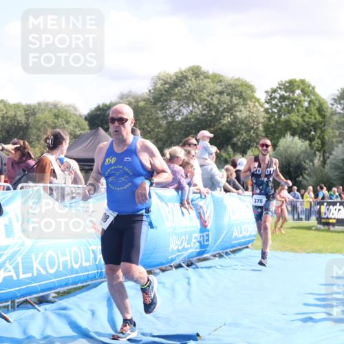 25.08.2024 - Elbe Triathlon Hamburg H.Heesch http://msf.ph/oto/6886529 25.08.2024 11:26:53 Ziel 378, 408 meine-sportfotos.de