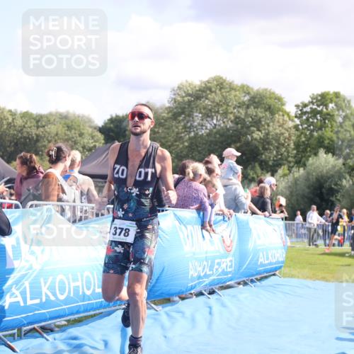 25.08.2024 - Elbe Triathlon Hamburg H.Heesch http://msf.ph/oto/6886557 25.08.2024 11:26:54 Ziel 378, 408 meine-sportfotos.de