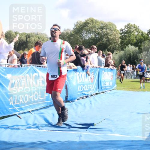 25.08.2024 - Elbe Triathlon Hamburg H.Heesch http://msf.ph/oto/6886568 25.08.2024 11:34:18 Ziel 606, 671, 683, 795, 1429 meine-sportfotos.de