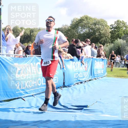 25.08.2024 - Elbe Triathlon Hamburg H.Heesch http://msf.ph/oto/6886572 25.08.2024 11:34:18 Ziel 606, 671, 683, 795, 1429 meine-sportfotos.de