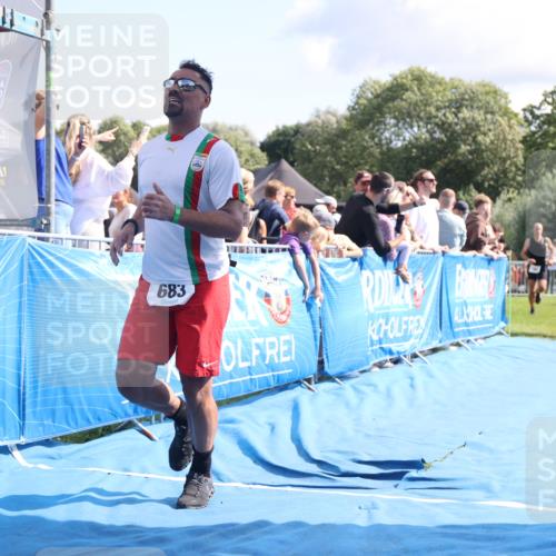 25.08.2024 - Elbe Triathlon Hamburg H.Heesch http://msf.ph/oto/6886582 25.08.2024 11:34:19 Ziel 606, 671, 683, 795, 1429 meine-sportfotos.de