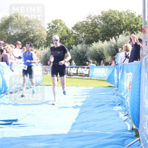 25.08.2024 - Elbe Triathlon Hamburg H.Heesch http://msf.ph/oto/6886587 25.08.2024 11:34:21 Ziel 606, 671, 683, 795, 1429 meine-sportfotos.de