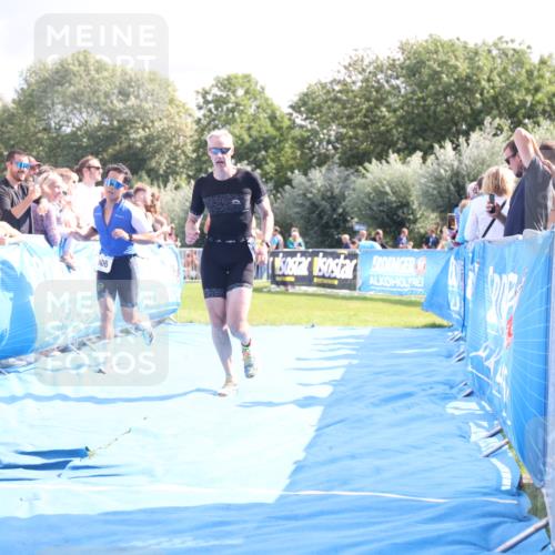 25.08.2024 - Elbe Triathlon Hamburg H.Heesch http://msf.ph/oto/6886591 25.08.2024 11:34:21 Ziel 606, 671, 683, 795, 1429 meine-sportfotos.de