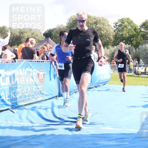 25.08.2024 - Elbe Triathlon Hamburg H.Heesch http://msf.ph/oto/6886617 25.08.2024 11:34:22 Ziel 606, 671, 683, 795, 1429 meine-sportfotos.de