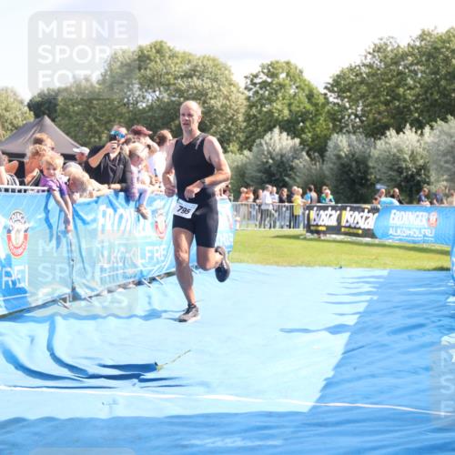 25.08.2024 - Elbe Triathlon Hamburg H.Heesch http://msf.ph/oto/6886635 25.08.2024 11:34:23 Ziel 606, 671, 683, 795, 1429 meine-sportfotos.de