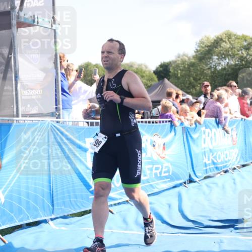 25.08.2024 - Elbe Triathlon Hamburg H.Heesch http://msf.ph/oto/6886680 25.08.2024 11:34:36 Ziel 328, 651, 706, 799 meine-sportfotos.de