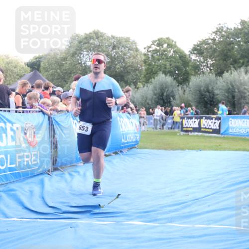25.08.2024 - Elbe Triathlon Hamburg H.Heesch http://msf.ph/oto/6886816 25.08.2024 11:34:53 Ziel 653, 773 meine-sportfotos.de