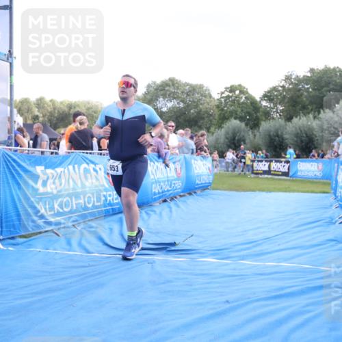25.08.2024 - Elbe Triathlon Hamburg H.Heesch http://msf.ph/oto/6886825 25.08.2024 11:34:53 Ziel 653, 773 meine-sportfotos.de