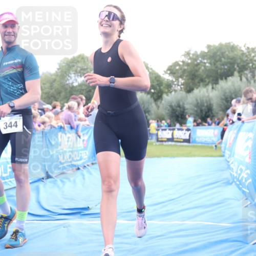 25.08.2024 - Elbe Triathlon Hamburg H.Heesch http://msf.ph/oto/6886857 25.08.2024 11:35:04 Ziel 344, 484 meine-sportfotos.de