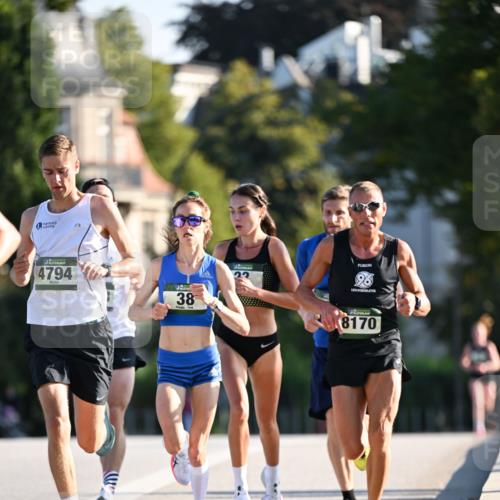 01.09.2024 - BARMER Alsterlauf Dr. Thomas Lammeyer http://msf.ph/oto/6887250 01.09.2024 09:19:10 Laufen 4794, 38, 22, 8170 meine-sportfotos.de