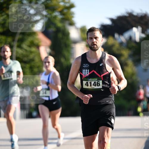 01.09.2024 - BARMER Alsterlauf Dr. Thomas Lammeyer http://msf.ph/oto/6887331 01.09.2024 09:19:35 Laufen 8337, 34, 135, 4146 meine-sportfotos.de