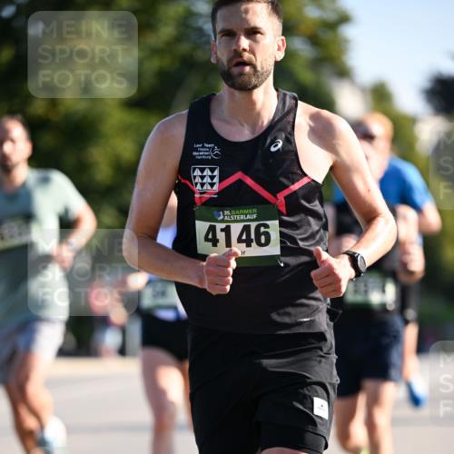 01.09.2024 - BARMER Alsterlauf Dr. Thomas Lammeyer http://msf.ph/oto/6887336 01.09.2024 09:19:35 Laufen 35, 4146 meine-sportfotos.de