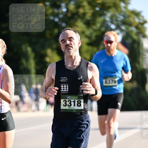 01.09.2024 - BARMER Alsterlauf Dr. Thomas Lammeyer http://msf.ph/oto/6887341 01.09.2024 09:19:37 Laufen 35, 3318, 8379 meine-sportfotos.de