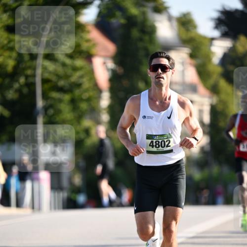 01.09.2024 - BARMER Alsterlauf Dr. Thomas Lammeyer http://msf.ph/oto/6887351 01.09.2024 09:19:41 Laufen 4802, 31 meine-sportfotos.de