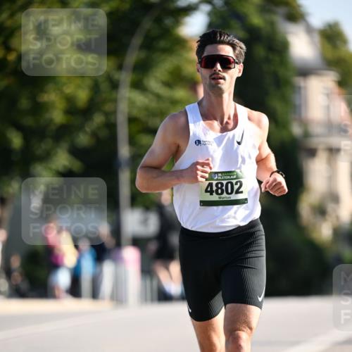 01.09.2024 - BARMER Alsterlauf Dr. Thomas Lammeyer http://msf.ph/oto/6887355 01.09.2024 09:19:42 Laufen 35, 4802 meine-sportfotos.de