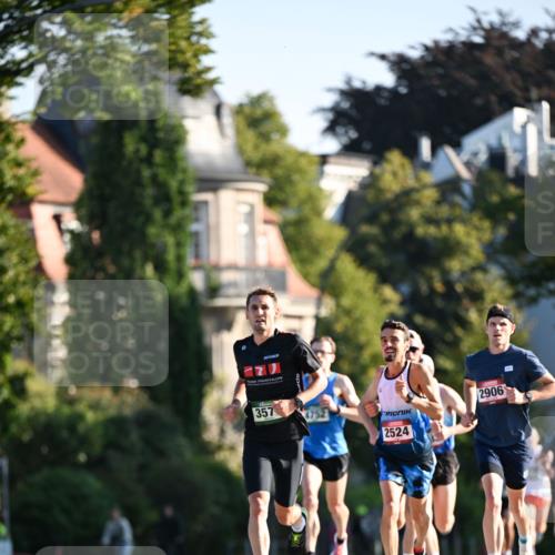 01.09.2024 - BARMER Alsterlauf Dr. Thomas Lammeyer http://msf.ph/oto/6887376 01.09.2024 09:19:57 Laufen 357, 2524, 2906 meine-sportfotos.de