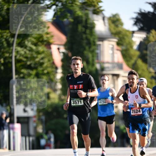 01.09.2024 - BARMER Alsterlauf Dr. Thomas Lammeyer http://msf.ph/oto/6887386 01.09.2024 09:19:59 Laufen 3571, 2524 meine-sportfotos.de