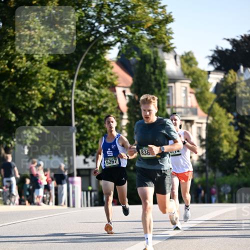 01.09.2024 - BARMER Alsterlauf Dr. Thomas Lammeyer http://msf.ph/oto/6887422 01.09.2024 09:20:06 Laufen 5267, 838, 7114 meine-sportfotos.de