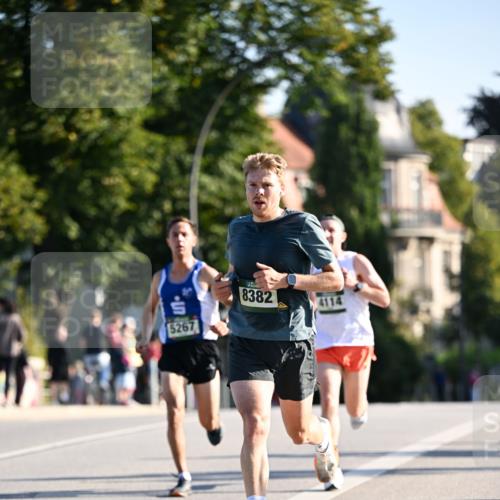 01.09.2024 - BARMER Alsterlauf Dr. Thomas Lammeyer http://msf.ph/oto/6887426 01.09.2024 09:20:06 Laufen 5267, 8382 meine-sportfotos.de