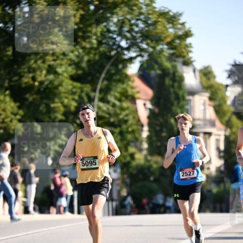 01.09.2024 - BARMER Alsterlauf Dr. Thomas Lammeyer http://msf.ph/oto/6887458 01.09.2024 09:20:18 Laufen 5095, 3, 2527 meine-sportfotos.de