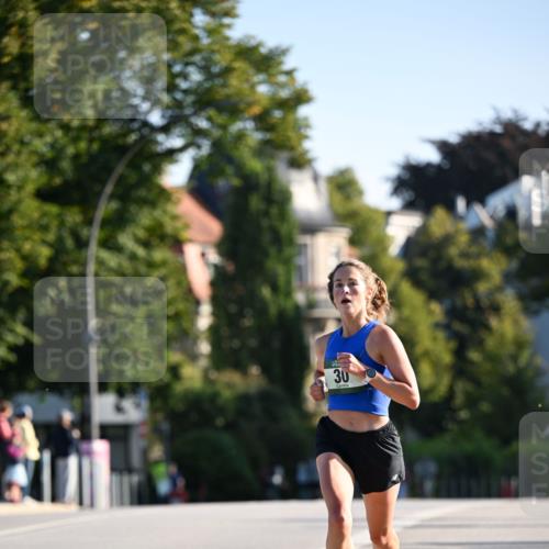 01.09.2024 - BARMER Alsterlauf Dr. Thomas Lammeyer http://msf.ph/oto/6887473 01.09.2024 09:20:21 Laufen 30 meine-sportfotos.de