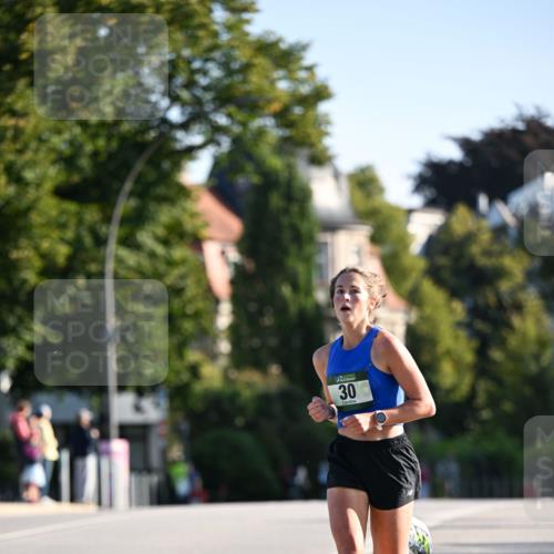 01.09.2024 - BARMER Alsterlauf Dr. Thomas Lammeyer http://msf.ph/oto/6887474 01.09.2024 09:20:21 Laufen 30 meine-sportfotos.de