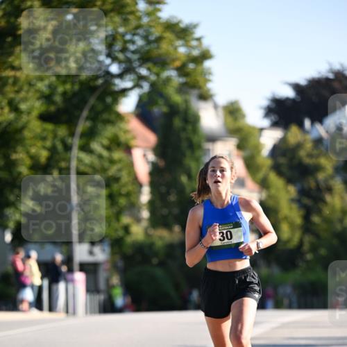01.09.2024 - BARMER Alsterlauf Dr. Thomas Lammeyer http://msf.ph/oto/6887475 01.09.2024 09:20:21 Laufen 35, 30 meine-sportfotos.de