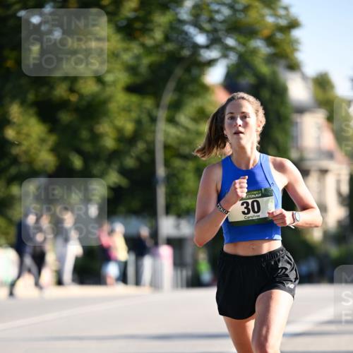 01.09.2024 - BARMER Alsterlauf Dr. Thomas Lammeyer http://msf.ph/oto/6887480 01.09.2024 09:20:22 Laufen 30 meine-sportfotos.de