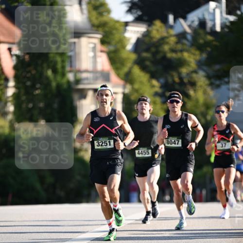 01.09.2024 - BARMER Alsterlauf Dr. Thomas Lammeyer http://msf.ph/oto/6887493 01.09.2024 09:20:32 Laufen 3251, 8047, 37, 4455 meine-sportfotos.de