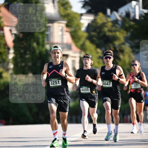 01.09.2024 - BARMER Alsterlauf Dr. Thomas Lammeyer http://msf.ph/oto/6887496 01.09.2024 09:20:32 Laufen 3251, 4455, 8047 meine-sportfotos.de