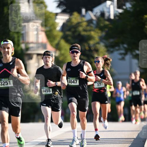 01.09.2024 - BARMER Alsterlauf Dr. Thomas Lammeyer http://msf.ph/oto/6887498 01.09.2024 09:20:33 Laufen 3251, 4455, 8047, 37 meine-sportfotos.de