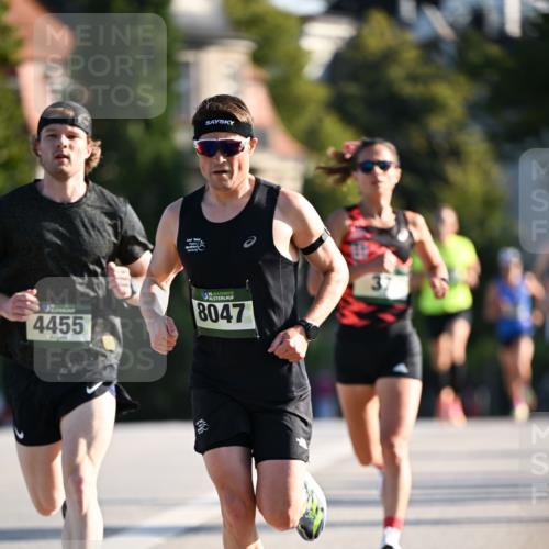 01.09.2024 - BARMER Alsterlauf Dr. Thomas Lammeyer http://msf.ph/oto/6887506 01.09.2024 09:20:34 Laufen 4455, 35, 8047, 37 meine-sportfotos.de