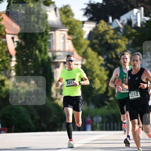 01.09.2024 - BARMER Alsterlauf Dr. Thomas Lammeyer http://msf.ph/oto/6887522 01.09.2024 09:20:37 Laufen 501, 475, 2212 meine-sportfotos.de