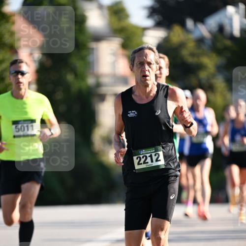 01.09.2024 - BARMER Alsterlauf Dr. Thomas Lammeyer http://msf.ph/oto/6887533 01.09.2024 09:20:39 Laufen 5011, 135, 2212 meine-sportfotos.de