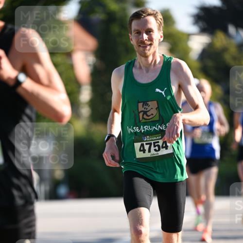 01.09.2024 - BARMER Alsterlauf Dr. Thomas Lammeyer http://msf.ph/oto/6887542 01.09.2024 09:20:40 Laufen 35, 4754 meine-sportfotos.de