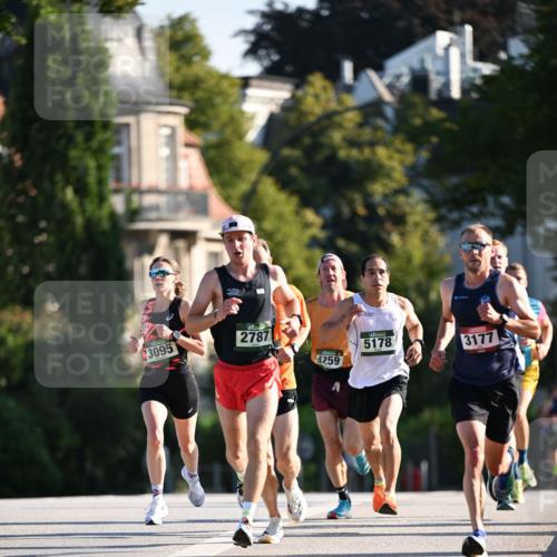 01.09.2024 - BARMER Alsterlauf Dr. Thomas Lammeyer http://msf.ph/oto/6887607 01.09.2024 09:20:58 Laufen 3095, 2787, 5178, 3177, 5259 meine-sportfotos.de