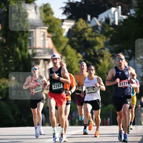 01.09.2024 - BARMER Alsterlauf Dr. Thomas Lammeyer http://msf.ph/oto/6887609 01.09.2024 09:20:59 Laufen 3095, 2787, 52, 3177, 5178 meine-sportfotos.de