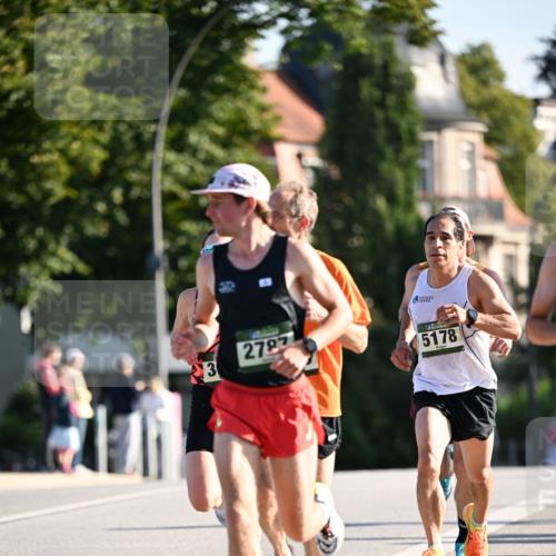 01.09.2024 - BARMER Alsterlauf Dr. Thomas Lammeyer http://msf.ph/oto/6887620 01.09.2024 09:21:01 Laufen 3, 2787, 5178 meine-sportfotos.de