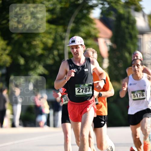 01.09.2024 - BARMER Alsterlauf Dr. Thomas Lammeyer http://msf.ph/oto/6887621 01.09.2024 09:21:01 Laufen 30, 2787, 5178 meine-sportfotos.de