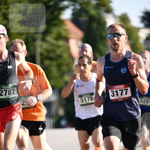 01.09.2024 - BARMER Alsterlauf Dr. Thomas Lammeyer http://msf.ph/oto/6887625 01.09.2024 09:21:02 Laufen 35, 2787, 5178, 135, 3177, 5281 meine-sportfotos.de