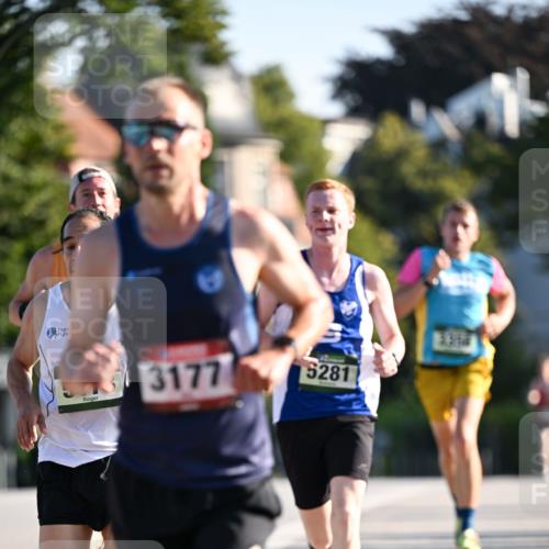 01.09.2024 - BARMER Alsterlauf Dr. Thomas Lammeyer http://msf.ph/oto/6887626 01.09.2024 09:21:02 Laufen 3177, 5281 meine-sportfotos.de