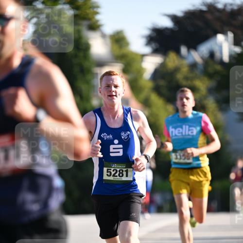 01.09.2024 - BARMER Alsterlauf Dr. Thomas Lammeyer http://msf.ph/oto/6887627 01.09.2024 09:21:02 Laufen 1921, 5281, 1350 meine-sportfotos.de