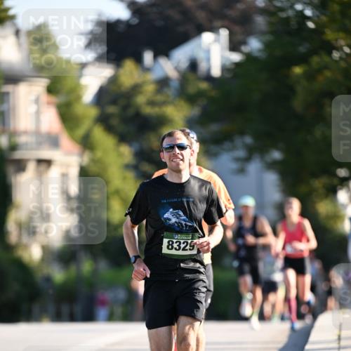 01.09.2024 - BARMER Alsterlauf Dr. Thomas Lammeyer http://msf.ph/oto/6887715 01.09.2024 09:21:26 Laufen 8329 meine-sportfotos.de