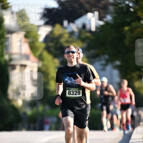 01.09.2024 - BARMER Alsterlauf Dr. Thomas Lammeyer http://msf.ph/oto/6887716 01.09.2024 09:21:26 Laufen 35, 8329 meine-sportfotos.de